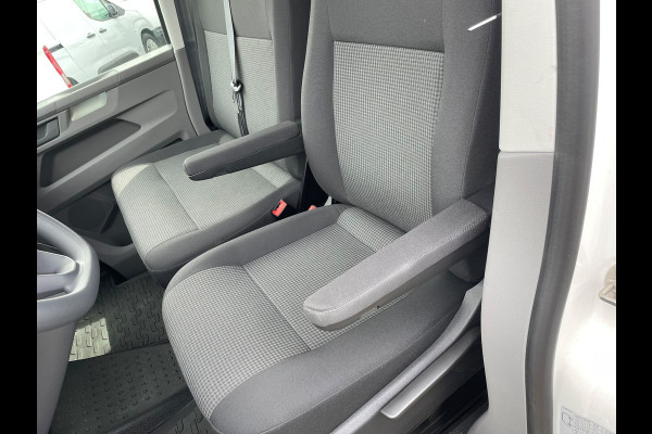 Volkswagen Transporter 2.0 TDI L2H1 28 BPM Vrij/(Complete inrichting Sortimo)/150pk/Camera