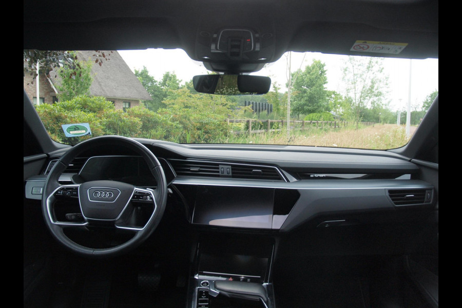 Audi e-tron Sportback 55 quattro Advanced edition Plus 95 kWh | SOH 90% | Panoramadak | Camera | ACC | Apple Carplay | Memory stoelen |