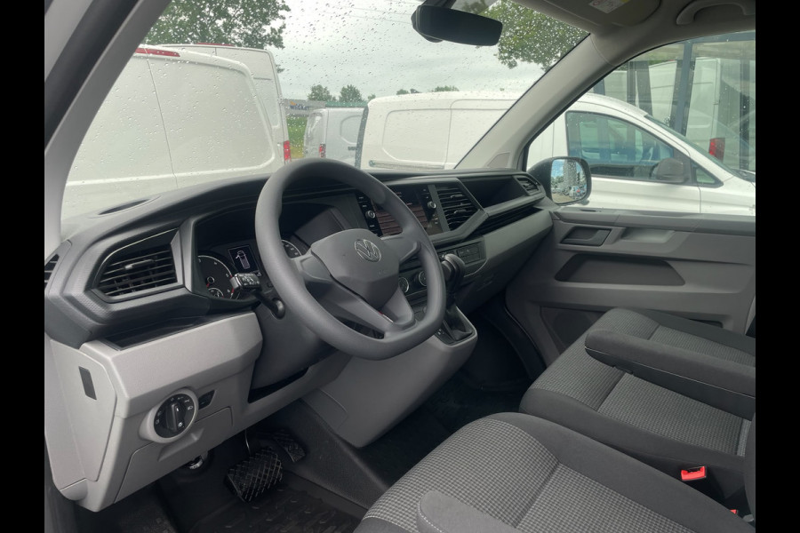 Volkswagen Transporter 2.0 TDI L2H1 28 > Complete inrichting (Sortimo) en BPM Vrij!/camera/automaat/150pk....