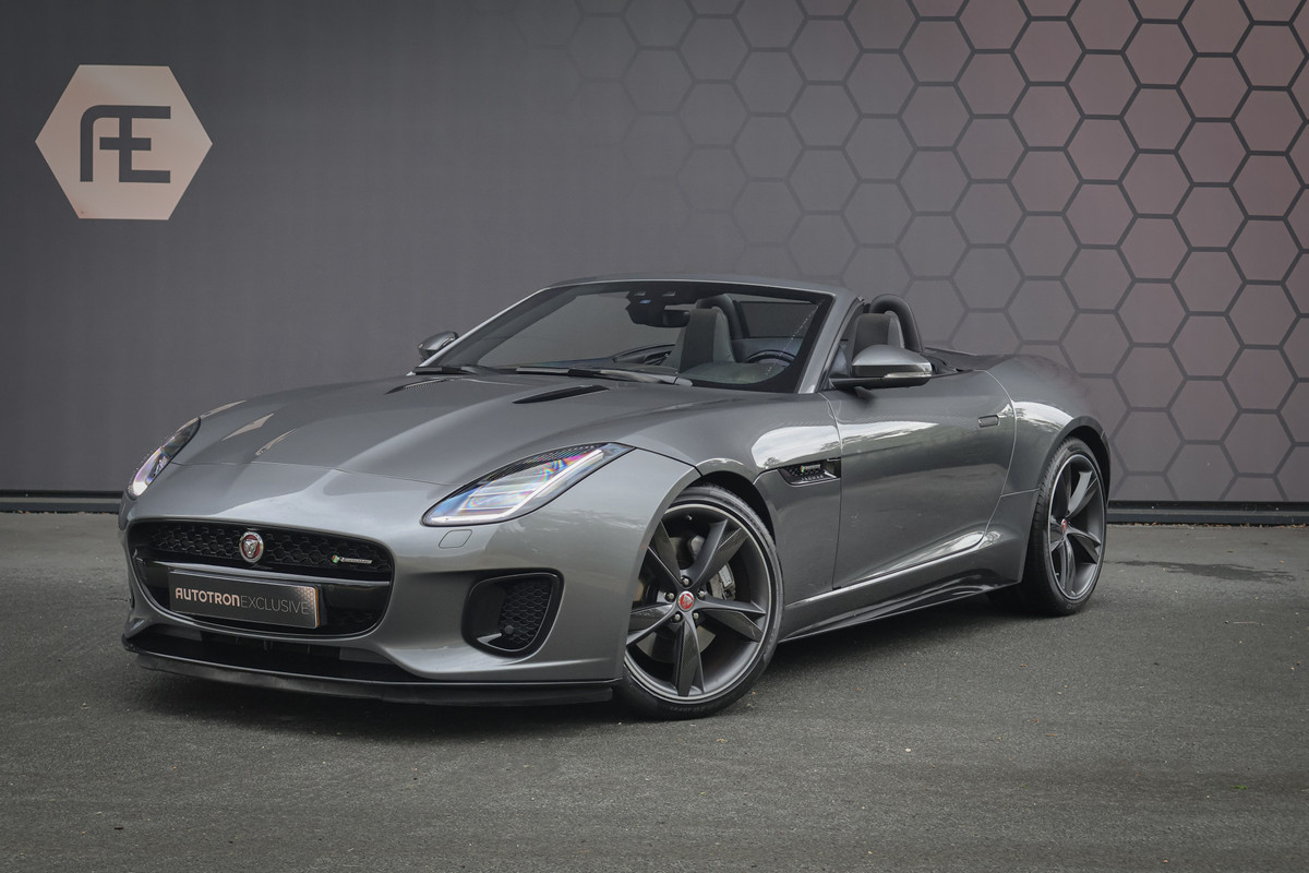 Jaguar F-Type P300 R-Dynamic | 20" CARBON INLEG VELGEN | LED KOPLAMPEN | SPORTUITLAAT | MERIDIDAN AUDIO | COLD CLIMATE PACK INCL. STUURVERWARMING EN VOORRUITVERWARMING INCL WARMTEWEREND GLAS