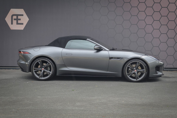 Jaguar F-Type P300 R-Dynamic | 20" CARBON INLEG VELGEN | LED KOPLAMPEN | SPORTUITLAAT | MERIDIDAN AUDIO | COLD CLIMATE PACK INCL. STUURVERWARMING EN VOORRUITVERWARMING INCL WARMTEWEREND GLAS