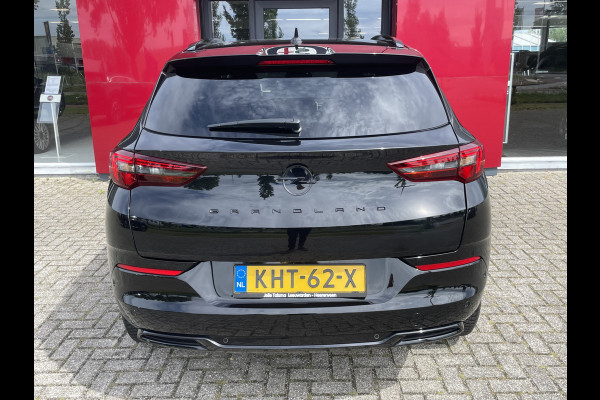 Opel Grandland 1.2 Turbo | 18" Velgen | Camera | Stoel/Stuurwiel verwarming | regensensor | Navigatie