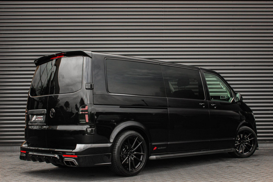 Volkswagen Transporter 2.0 TDI L2H1 150PK BULLI DC DUBBEL CABINE / LEIGHTONVANS BODYKIT / FULL OPTIONS / LEDER / FULL BLACK /APPLE