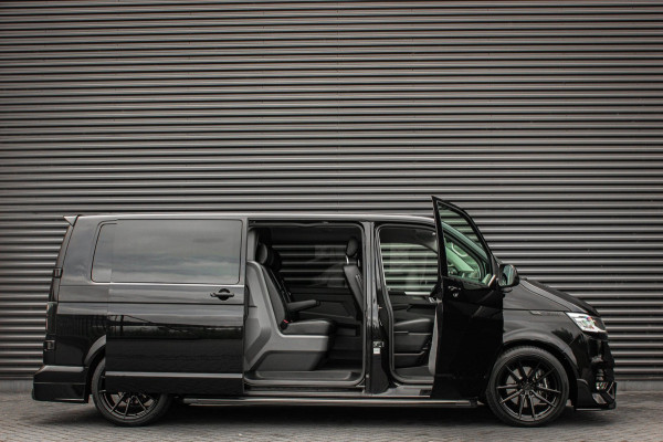 Volkswagen Transporter 2.0 TDI L2H1 150PK BULLI DC DUBBEL CABINE / LEIGHTONVANS BODYKIT / FULL OPTIONS / LEDER / FULL BLACK /APPLE