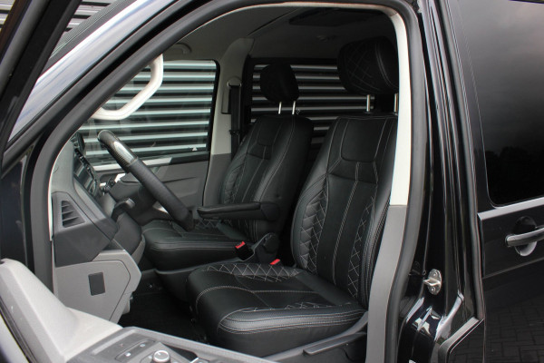 Volkswagen Transporter 2.0 TDI L2H1 150PK BULLI DC DUBBEL CABINE / LEIGHTONVANS BODYKIT / FULL OPTIONS / LEDER / FULL BLACK /APPLE