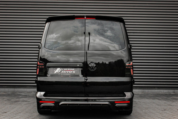 Volkswagen Transporter 2.0 TDI L2H1 150PK BULLI DC DUBBEL CABINE / LEIGHTONVANS BODYKIT / FULL OPTIONS / LEDER / FULL BLACK /APPLE