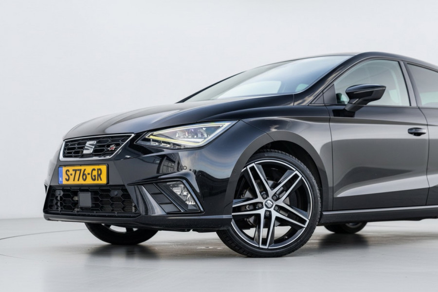 Seat Ibiza 1.5 TSI EVO FR Business Intense /Pano/Carplay