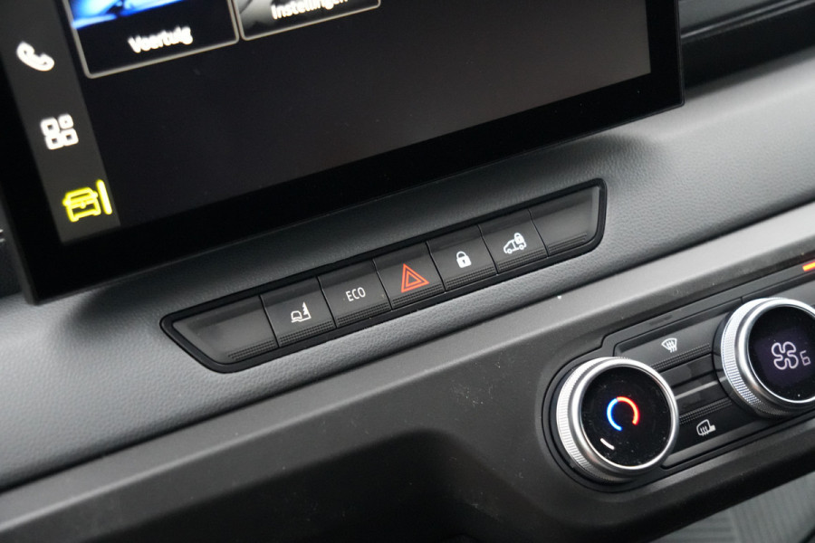 Renault Master E-Tech T35 L3H2 Advance long range 87 kWh 143pk - Trekhaak - Camera - Cruise - LED - Carplay/Android - Rijklaar