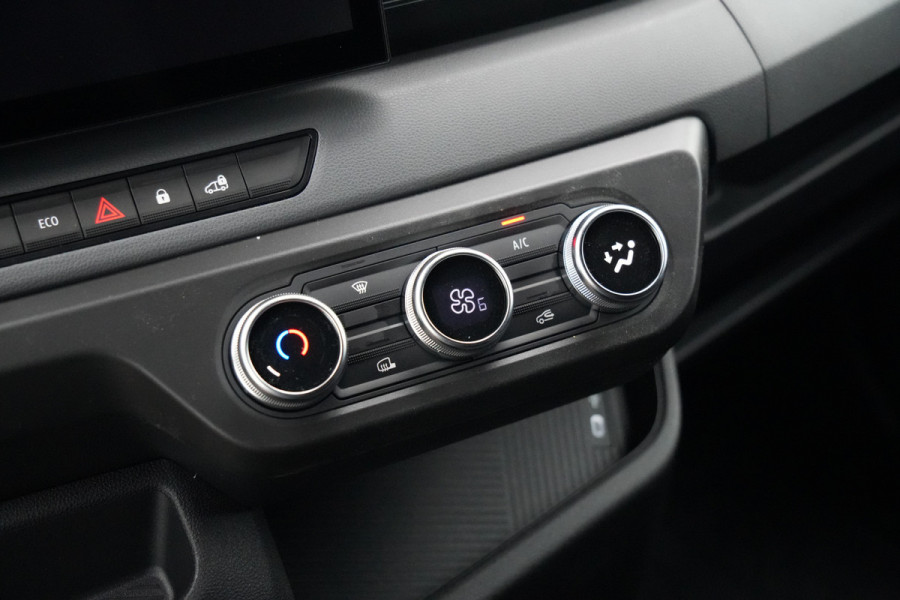 Renault Master E-Tech T35 L3H2 Advance long range 87 kWh 143pk - Trekhaak - Camera - Cruise - LED - Carplay/Android - Rijklaar