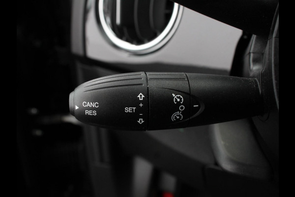 Fiat 500 1.0 Hybrid Vita Comfort Climate Control Dab Digitale Cockpit Parkeer sensoren Radio