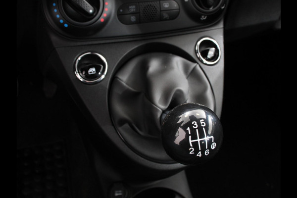 Fiat 500 1.0 Hybrid Vita Comfort Climate Control Dab Digitale Cockpit Parkeer sensoren Radio
