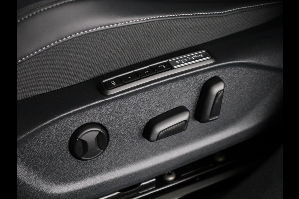 Volkswagen ID.7 Limited Edition Plus 86 kWh accu, 210 kW / 286 PK / Trekhaak / Panoramadak / DCC