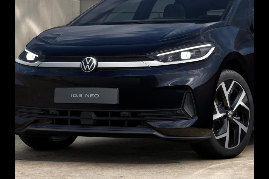 Volkswagen ID.3 Life 84 kWh accu 170 kW / 231 PK Hatchback Elektri 596 km WLTP | Stoelverwarming | Keyless | Camera | ACC