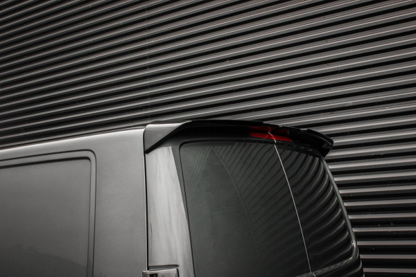 Volkswagen Transporter 2.0 TDI L2H1 204PK JB-EDITION DSG / PDC / VERLAGINGSVEREN / LEDEREN BEKLEDING / FULL / APPLE CARPLAY /NAVI