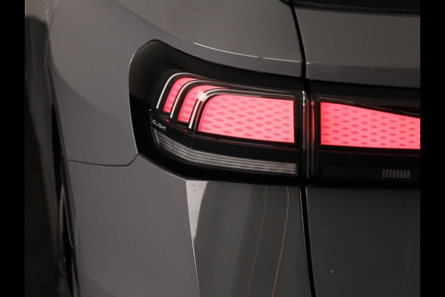 Volkswagen ID.7 Limited Edition Plus 86 kWh accu, 210 kW / 286 PK / Trekhaak / Head-up-display / Carplay / 360 cam