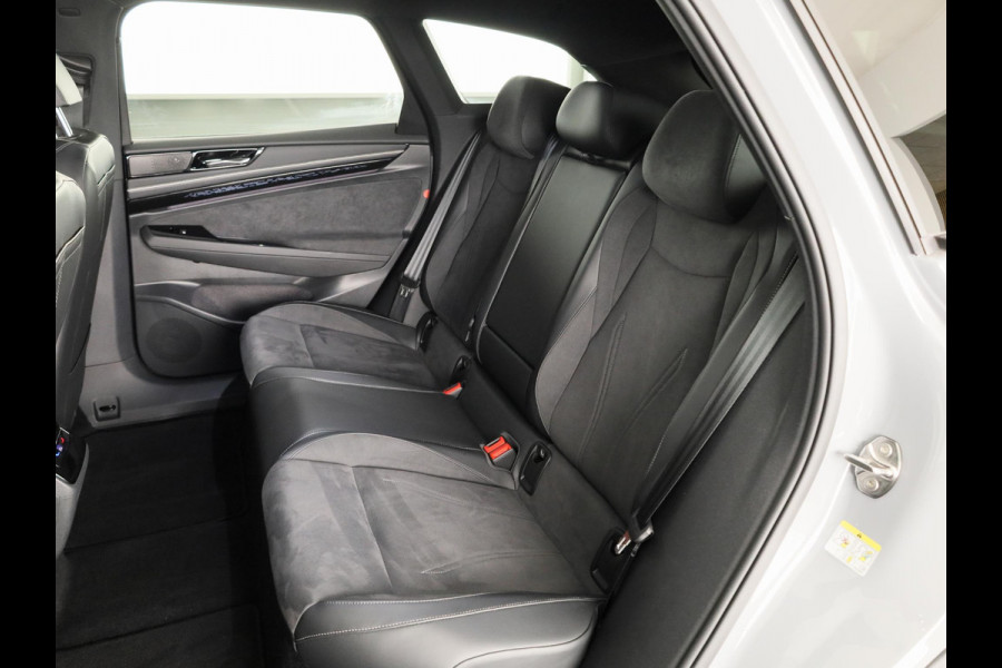 Volkswagen ID.7 Limited Edition Plus 86 kWh accu, 210 kW / 286 PK / Trekhaak / Head-up-display / Carplay / 360 cam