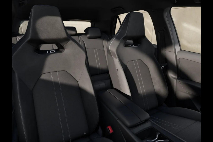 Volkswagen ID.3 Style 61 kWh accu 140 kW / 190 PK Hatchback Elektr Stoelverwarming | Keyless | Camera | ACC | All seasonbanden