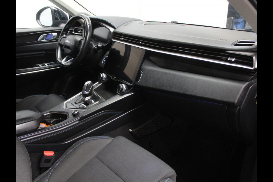 Lynk & Co 01 1.5 CLIMATE | CARPLAY | PANODAK | AFNTRHAAK | LED | DAB | 360CAMERA | NAVI | WIFI | ELEC-KLEP | LMV20 | STOELVERW