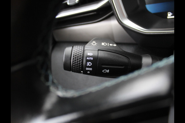 Lynk & Co 01 1.5 CLIMATE | CARPLAY | PANODAK | AFNTRHAAK | LED | DAB | 360CAMERA | NAVI | WIFI | ELEC-KLEP | LMV20 | STOELVERW