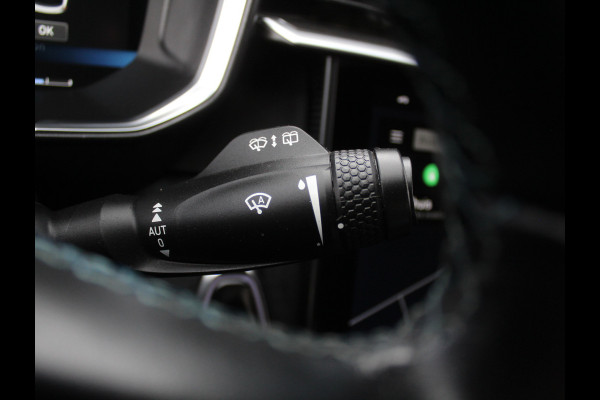 Lynk & Co 01 1.5 CLIMATE | CARPLAY | PANODAK | AFNTRHAAK | LED | DAB | 360CAMERA | NAVI | WIFI | ELEC-KLEP | LMV20 | STOELVERW