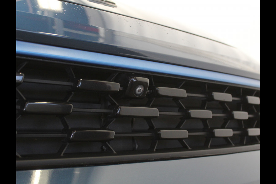 Lynk & Co 01 1.5 CLIMATE | CARPLAY | PANODAK | AFNTRHAAK | LED | DAB | 360CAMERA | NAVI | WIFI | ELEC-KLEP | LMV20 | STOELVERW