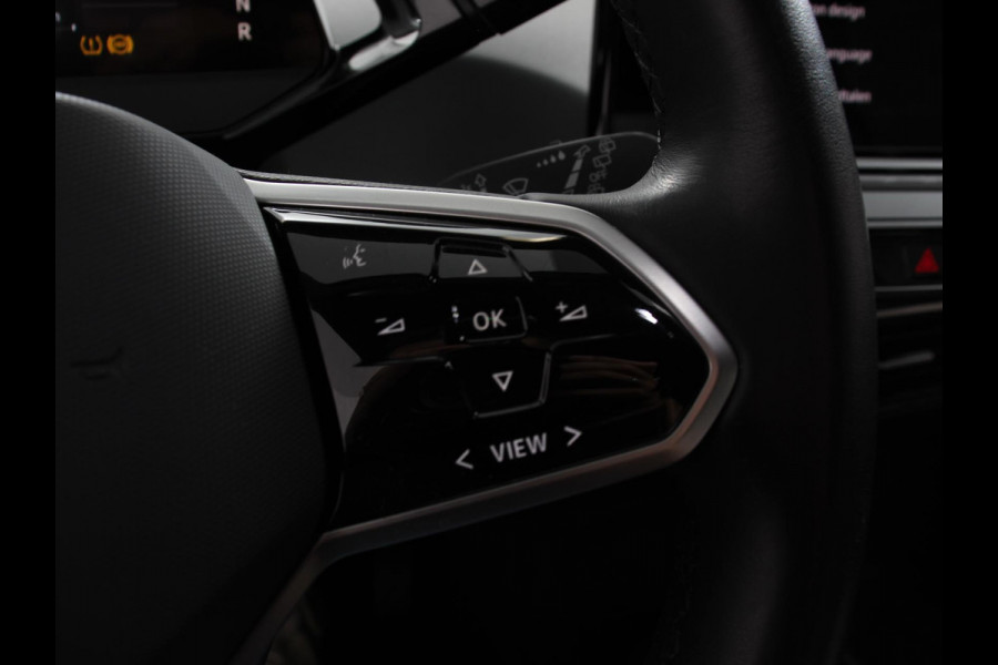 Volkswagen ID.3 Pro 58 kWh Navigatie Apple Carplay Android Auto Parkeersensoren Adaptive Cruise Control Full Led Stoel- en stuurverwarming Climate Control