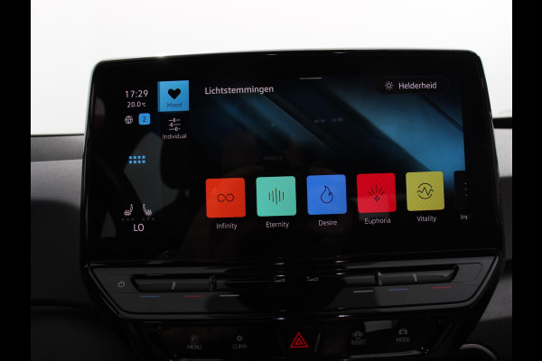 Volkswagen ID.3 Pro 58 kWh Navigatie Apple Carplay Android Auto Parkeersensoren Adaptive Cruise Control Full Led Stoel- en stuurverwarming Climate Control