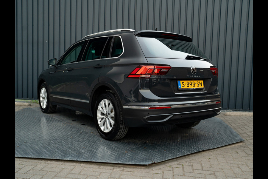 Volkswagen Tiguan 1.5 TSI Life Business | Camera | Elk. A-klep | Side Assist | Keyless | Prijs Rijklaar!!