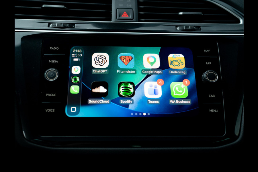 Volkswagen Tiguan 1.5 TSI Life Business | Camera | Elk. A-klep | Side Assist | Keyless | Prijs Rijklaar!!