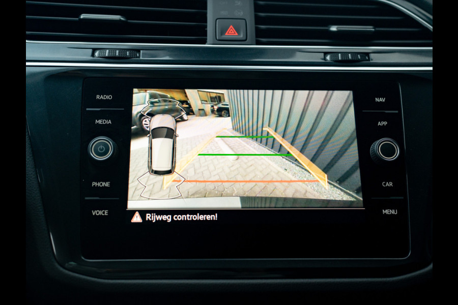 Volkswagen Tiguan 1.5 TSI Life Business | Camera | Elk. A-klep | Side Assist | Keyless | Prijs Rijklaar!!