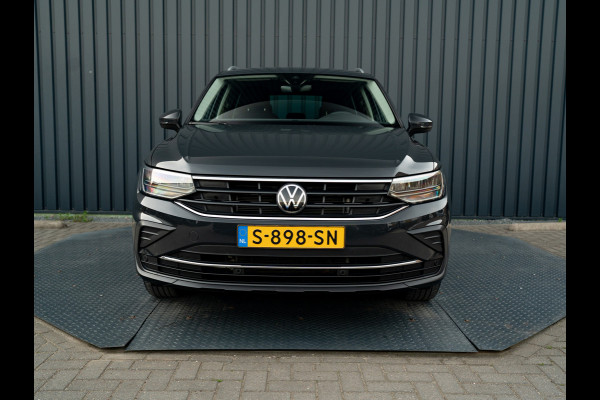 Volkswagen Tiguan 1.5 TSI Life Business | Camera | Elk. A-klep | Side Assist | Keyless | Prijs Rijklaar!!