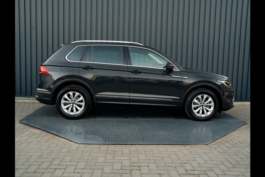 Volkswagen Tiguan 1.5 TSI Life Business | Camera | Elk. A-klep | Side Assist | Keyless | Prijs Rijklaar!!
