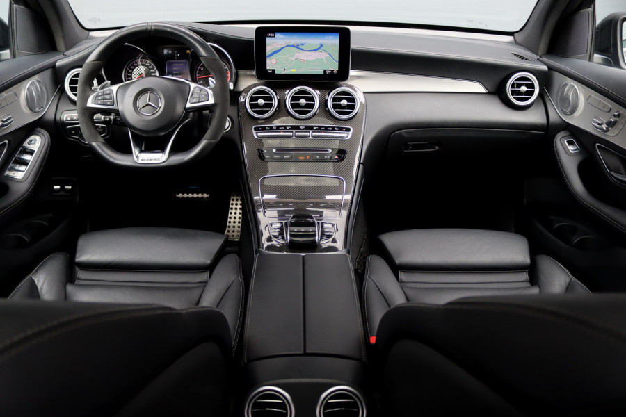 Mercedes-Benz GLC AMG 43 4MATIC | Luchtvering | Distronic+ | Carbon | Memory | Burmester | Panoramadak | HUD | Trekhaak | Nightpakket | Leder | Surround Camera | Keyless Go |