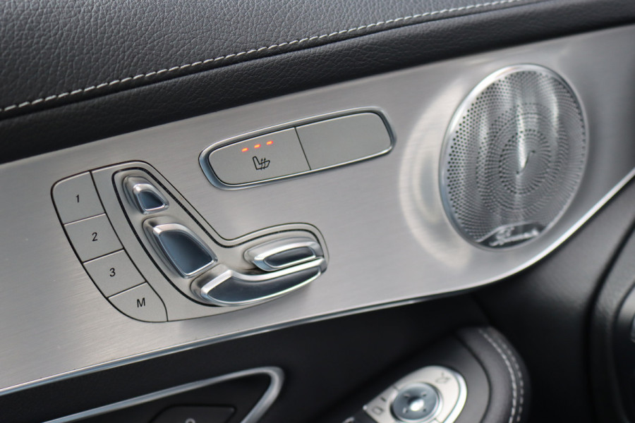 Mercedes-Benz GLC AMG 43 4MATIC | Luchtvering | Distronic+ | Carbon | Memory | Burmester | Panoramadak | HUD | Trekhaak | Nightpakket | Leder | Surround Camera | Keyless Go |