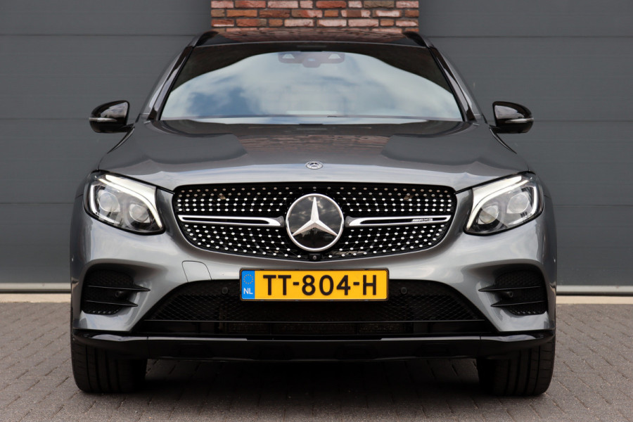 Mercedes-Benz GLC AMG 43 4MATIC | Luchtvering | Distronic+ | Carbon | Memory | Burmester | Panoramadak | HUD | Trekhaak | Nightpakket | Leder | Surround Camera | Keyless Go |