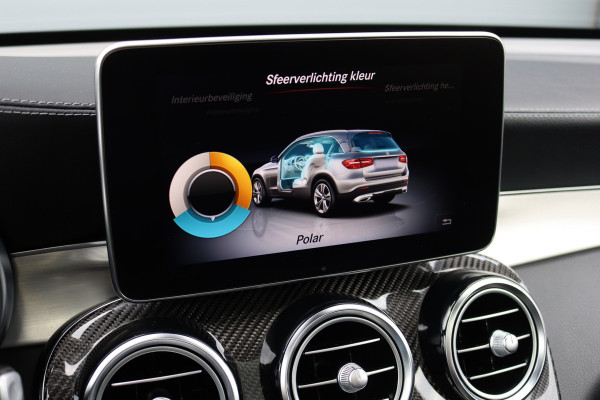 Mercedes-Benz GLC AMG 43 4MATIC | Luchtvering | Distronic+ | Carbon | Memory | Burmester | Panoramadak | HUD | Trekhaak | Nightpakket | Leder | Surround Camera | Keyless Go |