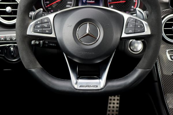 Mercedes-Benz GLC AMG 43 4MATIC | Luchtvering | Distronic+ | Carbon | Memory | Burmester | Panoramadak | HUD | Trekhaak | Nightpakket | Leder | Surround Camera | Keyless Go |