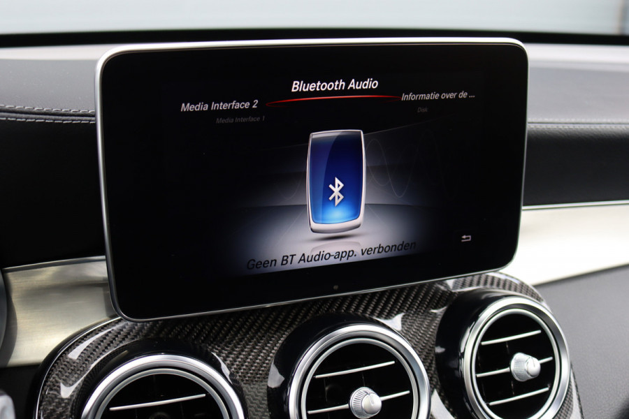 Mercedes-Benz GLC AMG 43 4MATIC | Luchtvering | Distronic+ | Carbon | Memory | Burmester | Panoramadak | HUD | Trekhaak | Nightpakket | Leder | Surround Camera | Keyless Go |