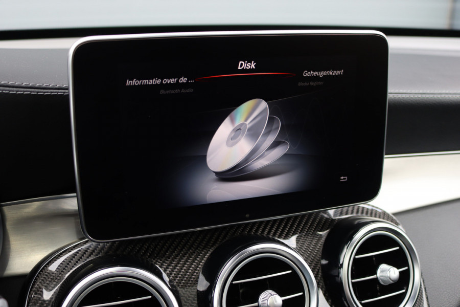 Mercedes-Benz GLC AMG 43 4MATIC | Luchtvering | Distronic+ | Carbon | Memory | Burmester | Panoramadak | HUD | Trekhaak | Nightpakket | Leder | Surround Camera | Keyless Go |