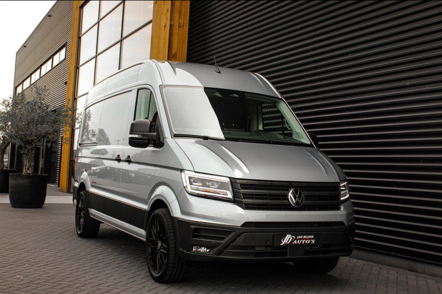 Volkswagen Crafter 2.0 TDI L3H3 Highline LED / XENON / APPLE CARPLAY / NAVIGATIE / DSG / FULL BLACK / 140PK / AUTOMAAT / NEW MODEL
