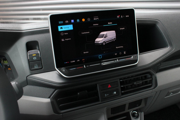 Volkswagen Crafter 2.0 TDI L3H3 Highline LED / XENON / APPLE CARPLAY / NAVIGATIE / DSG / FULL BLACK / 140PK / AUTOMAAT / NEW MODEL
