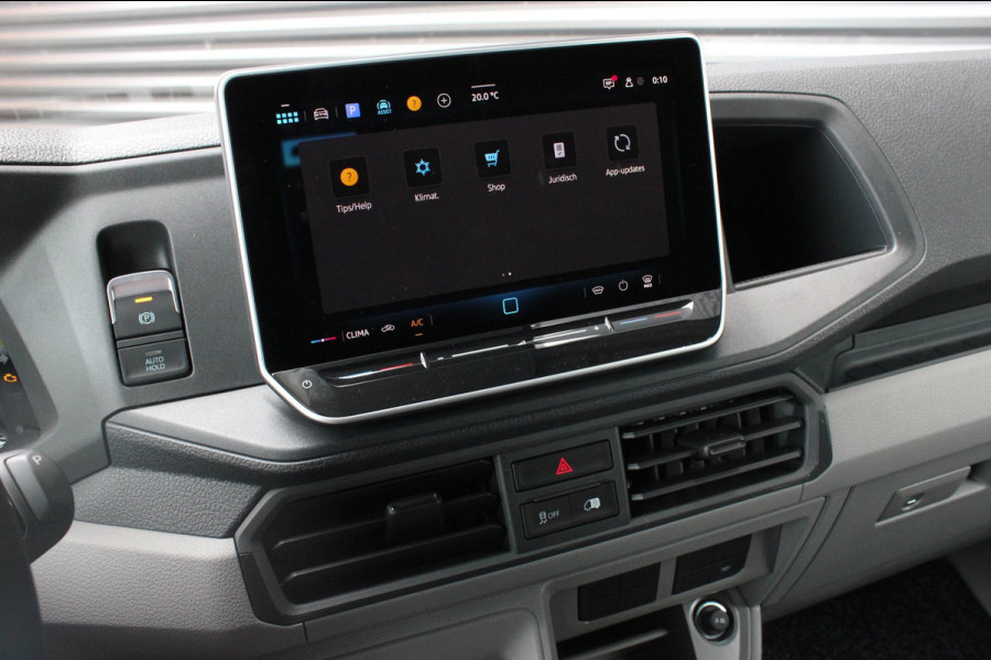 Volkswagen Crafter 2.0 TDI L3H3 Highline LED / XENON / APPLE CARPLAY / NAVIGATIE / DSG / FULL BLACK / 140PK / AUTOMAAT / NEW MODEL
