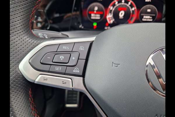 Volkswagen Golf 8.5 2.0 TSI GTI Clubsport /Akrapovic /FULL Options