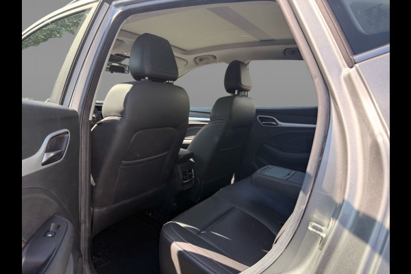 MG Mg zs ev EV Long Range Luxury 70 kWh / Panoramadak / Camera / Leder / CarPlay / Keyless / 17'' / Stoelverwarming / Dodehoek / DAB / ACC