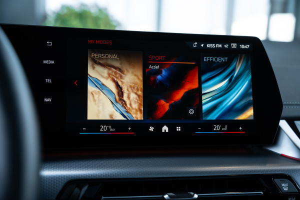 BMW 2 Serie Active Tourer 225e xDrive - M Sport | Panorama | 360 Camera | Stoelverwarming