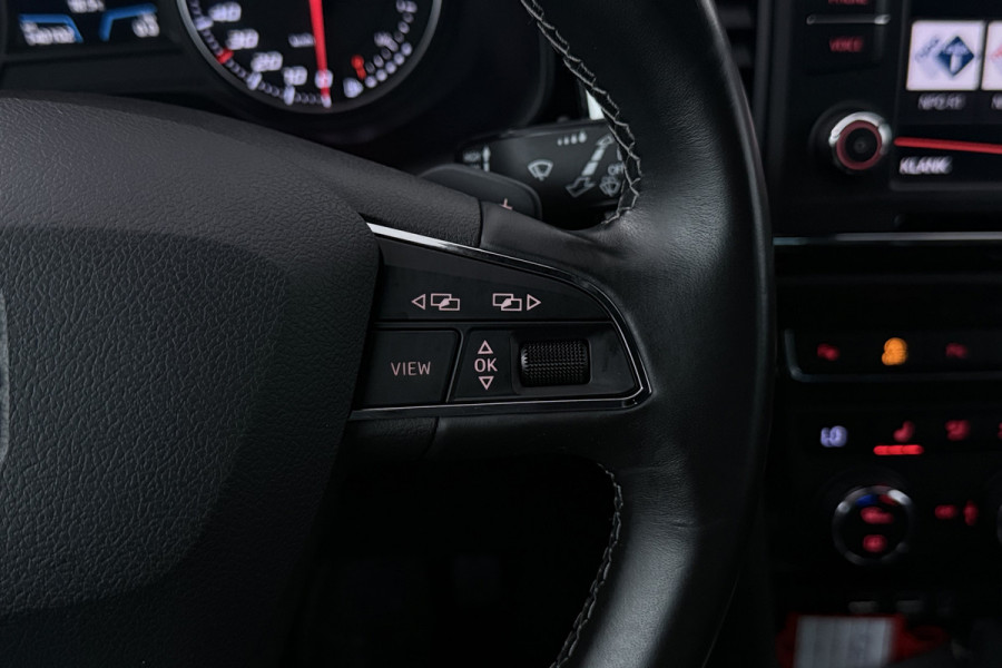 Seat Ateca 1.4 EcoTSI FR Business Intense (TREKHAAK, STOELVERWARMING, CRUISE CONTROL ADAPTIEF, NAVIGATIE, PARKEERSENSOREN)
