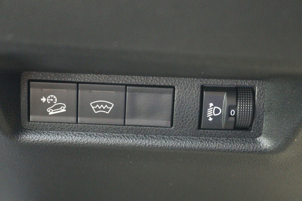Jeep Avenger Summit 54 kWh (PARKEERSENSOREN, CRUISE CONTROL ADAPTIEF, CAMERA, NAVIGATIE)