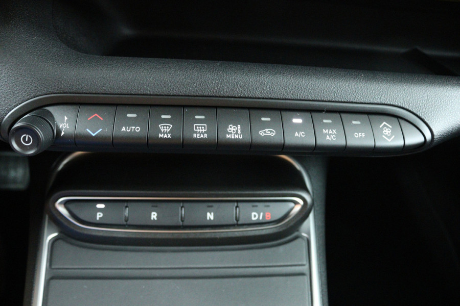 Jeep Avenger Summit 54 kWh (PARKEERSENSOREN, CRUISE CONTROL ADAPTIEF, CAMERA, NAVIGATIE)