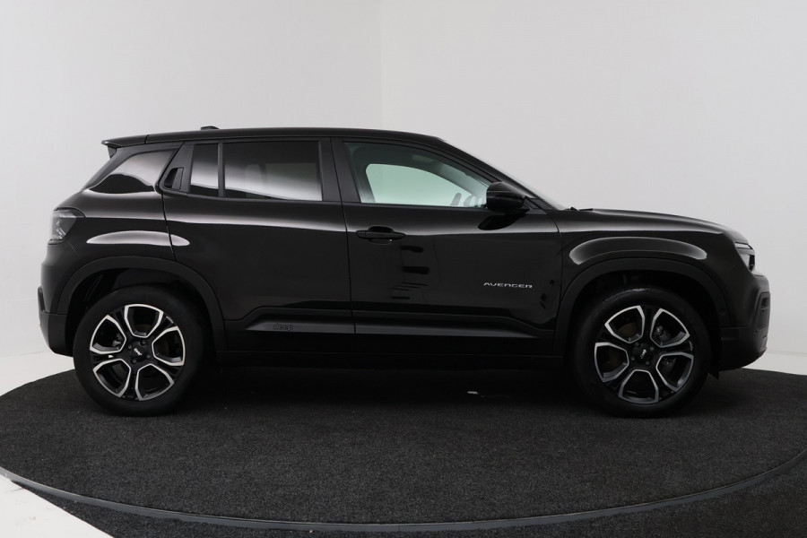 Jeep Avenger Summit 54 kWh (PARKEERSENSOREN, CRUISE CONTROL ADAPTIEF, CAMERA, NAVIGATIE)