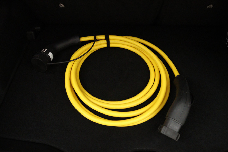 Jeep Avenger Summit 54 kWh (PARKEERSENSOREN, CRUISE CONTROL ADAPTIEF, CAMERA, NAVIGATIE)